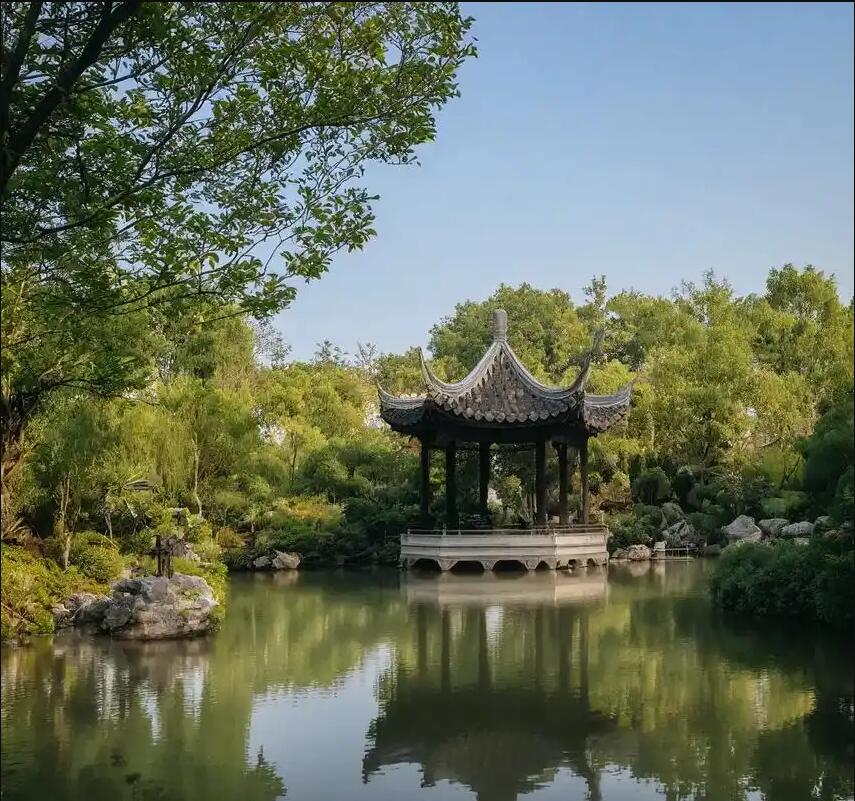 上海金山无果餐饮有限公司